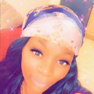 Meet your Posher, Markia